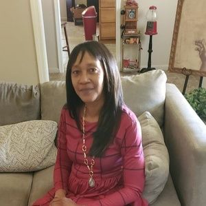 Meet your Posher, Vickie